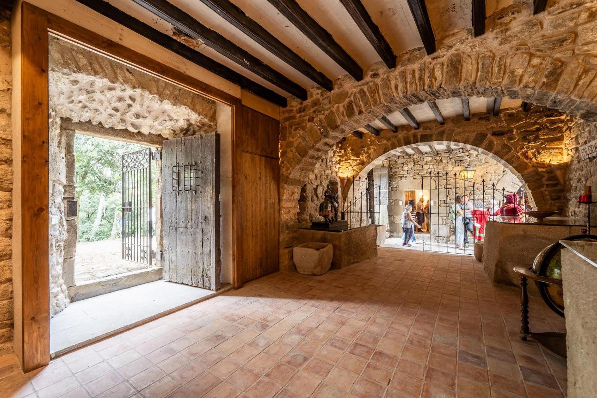 Castell In Girona Villa Sant Miquel de Campmajor Eksteriør bilde